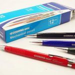 مداد نوکی (اتود) ۳ گوش کلاسیک ۴۰۱۰ کرونا (corona) بدنه مشکی/0.7 /