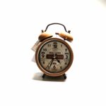 ساعت رومیزی شماطه دار چراغ دار کد23-900