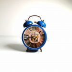 ساعت رومیزی  شماطه دار کد 24-900 رنگ آبی