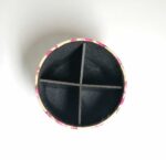 جا قلمی گرد بزرگ پارچوب